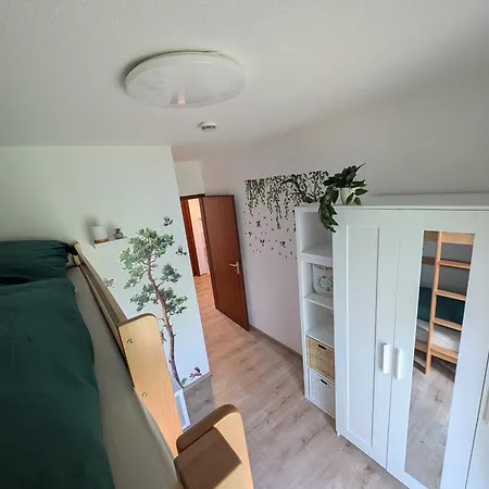 Waldblick Mit Balkon Und Dachterrasse Mit Traumhaftem Suedblick - Mein Swh